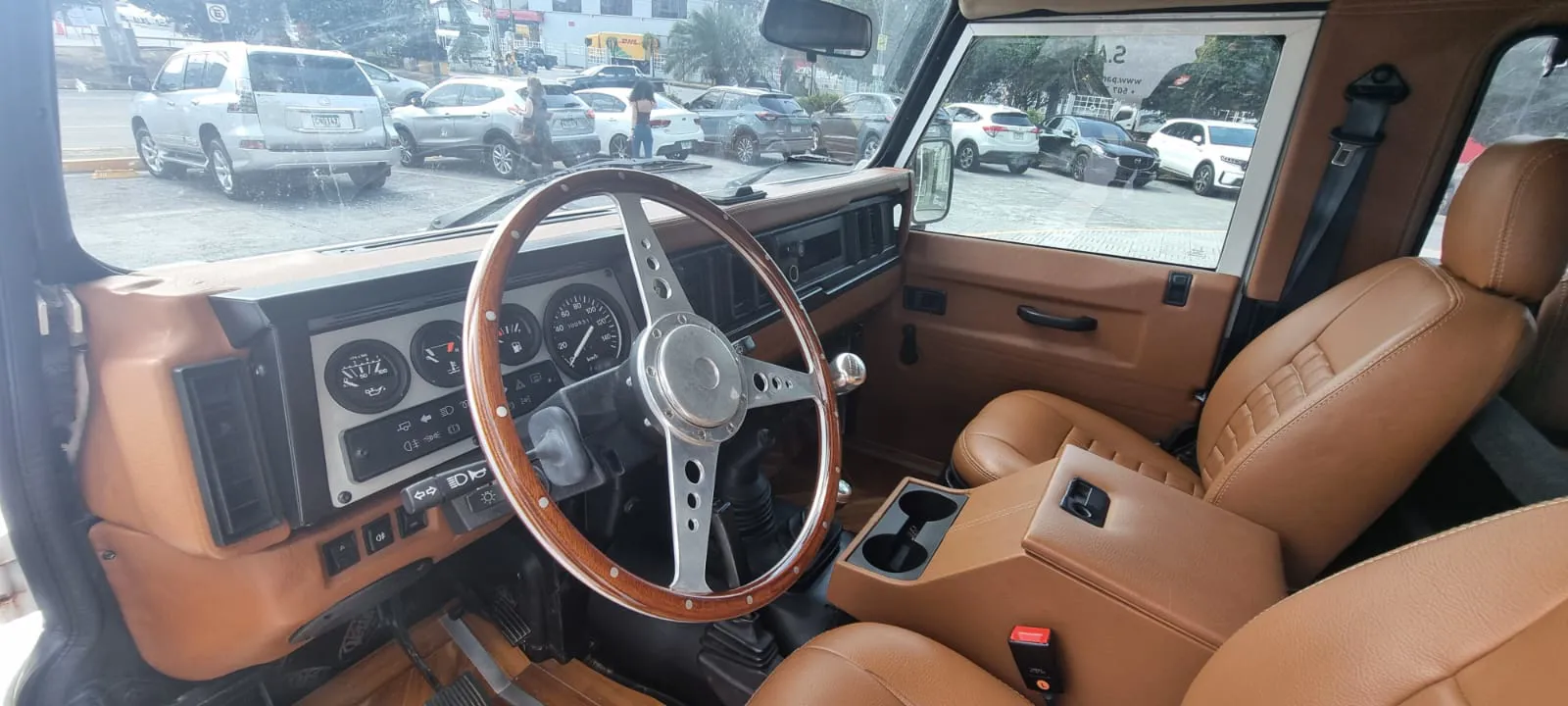 Preview imagenes del auto